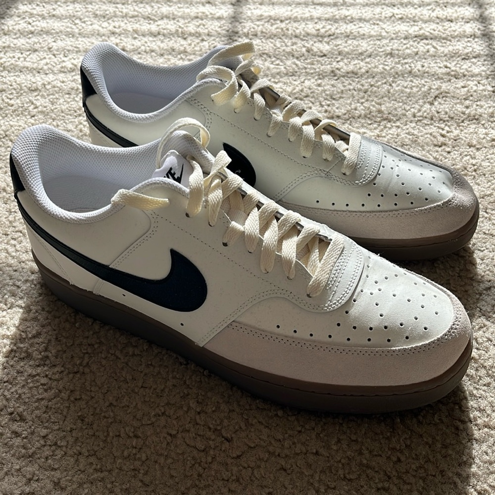 Nike court visions
